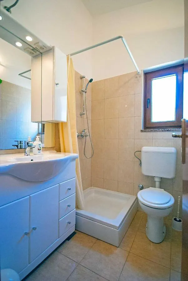 Holiday home Apartman Kirac Pomer