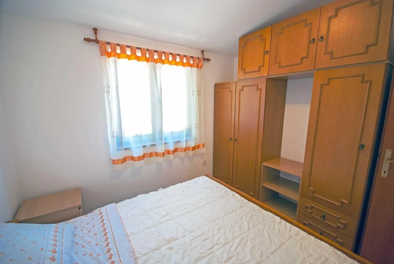 Apartman Kirac Pomer 0*,  Croatia